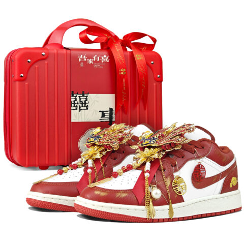 Jordan Air Jordan 1 Abrasion Resistant Low top Vintage Basketball Shoes Women’s Red
