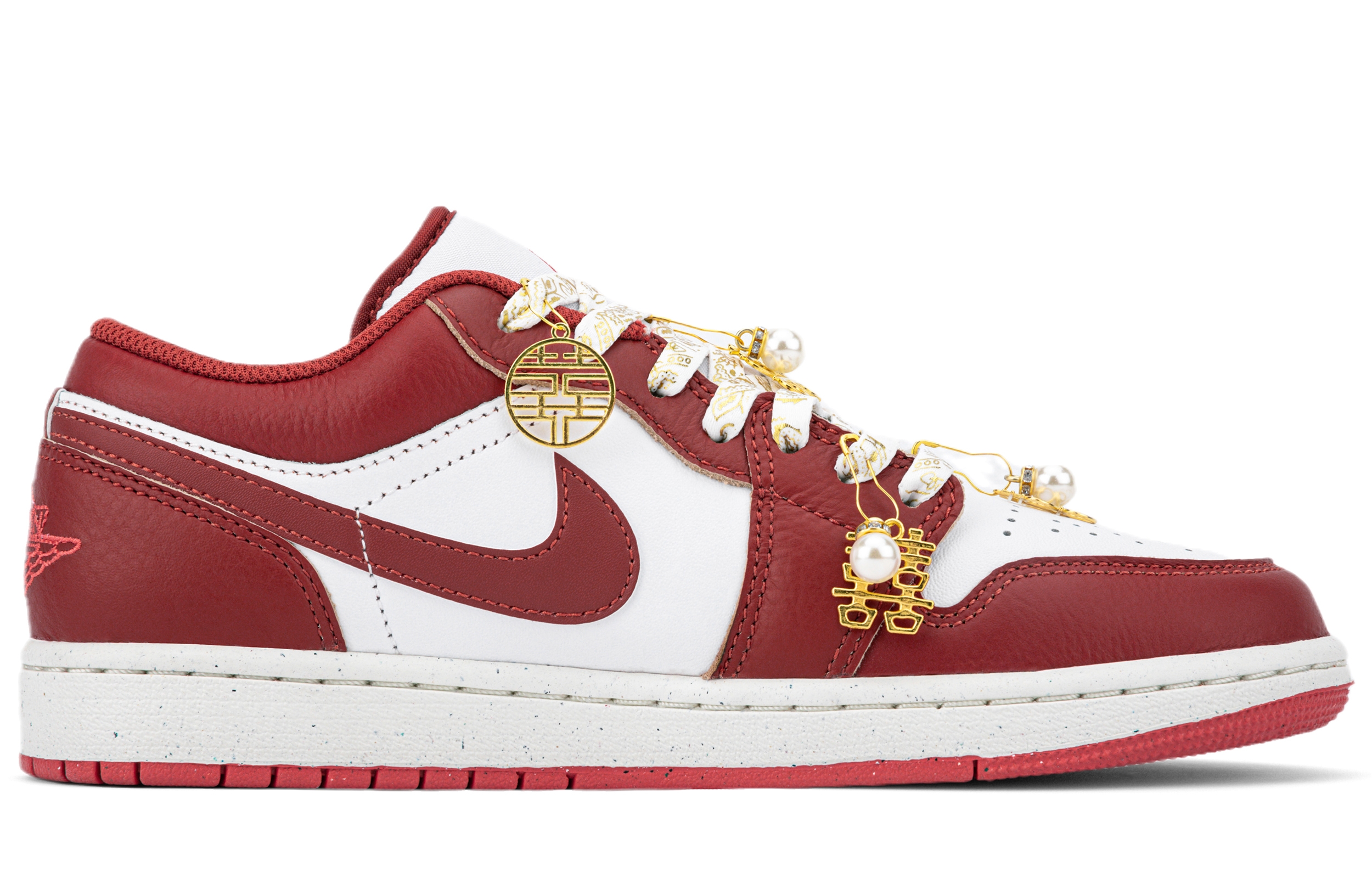 Jordan Air Jordan 1 Slip Resistant Abrasion Resistant Low top Vintage Basketball Shoes Unisex Red