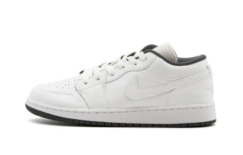 Jordan Air Jordan 1 Leather Cushioning, Wear Resistant Low top Vintage Basketball Shoes Unisex White