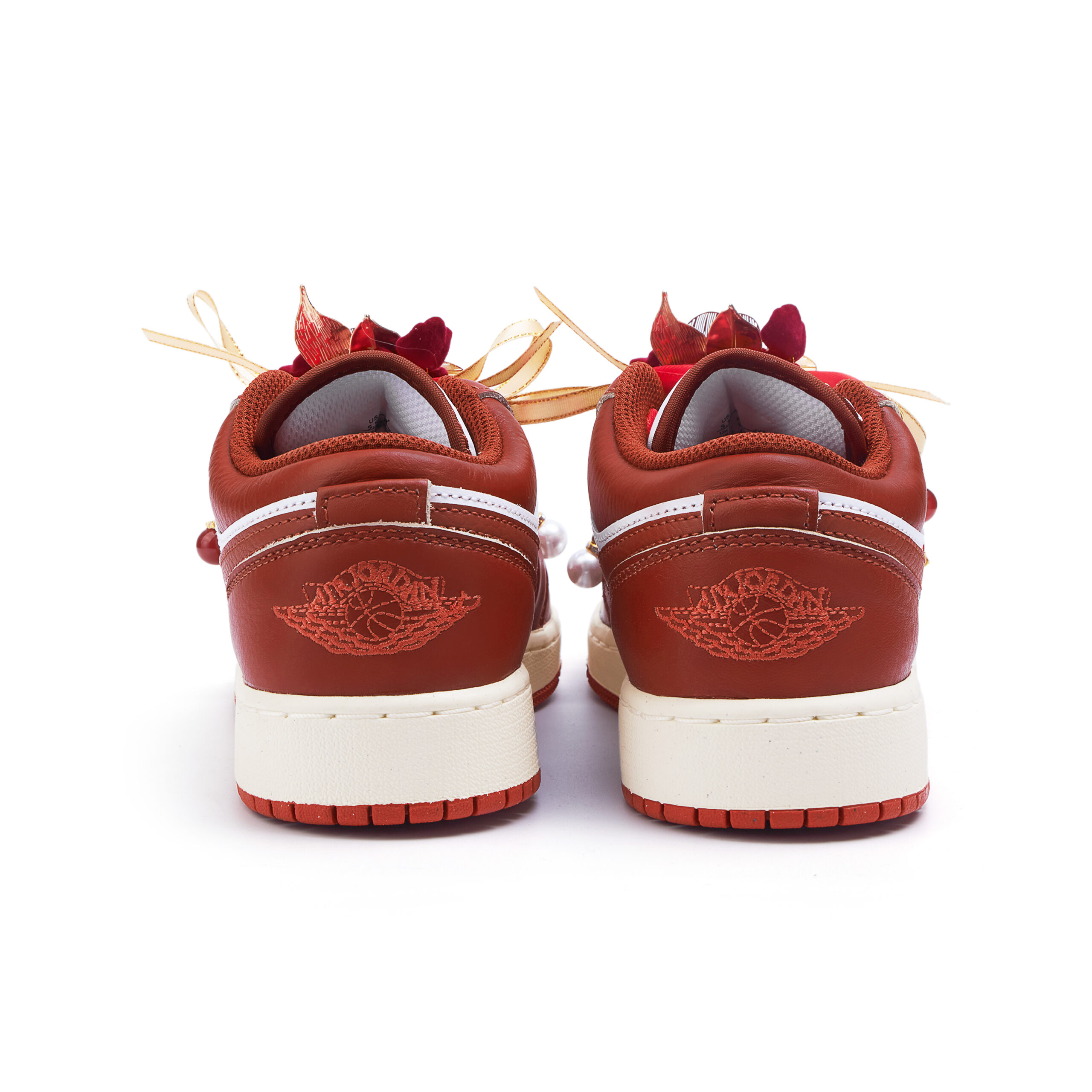 Jordan Air Jordan 1 Abrasion Resistant Slip Resistant Low top Vintage Basketball Shoes Women’s Red