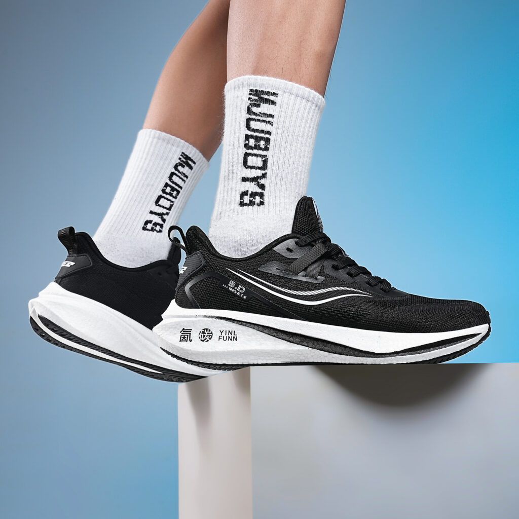 BTE Cushioning Slip Resistant Abrasion Resistant Height Increasing Rebound Low top Carbon Plate Marathon Running Shoes