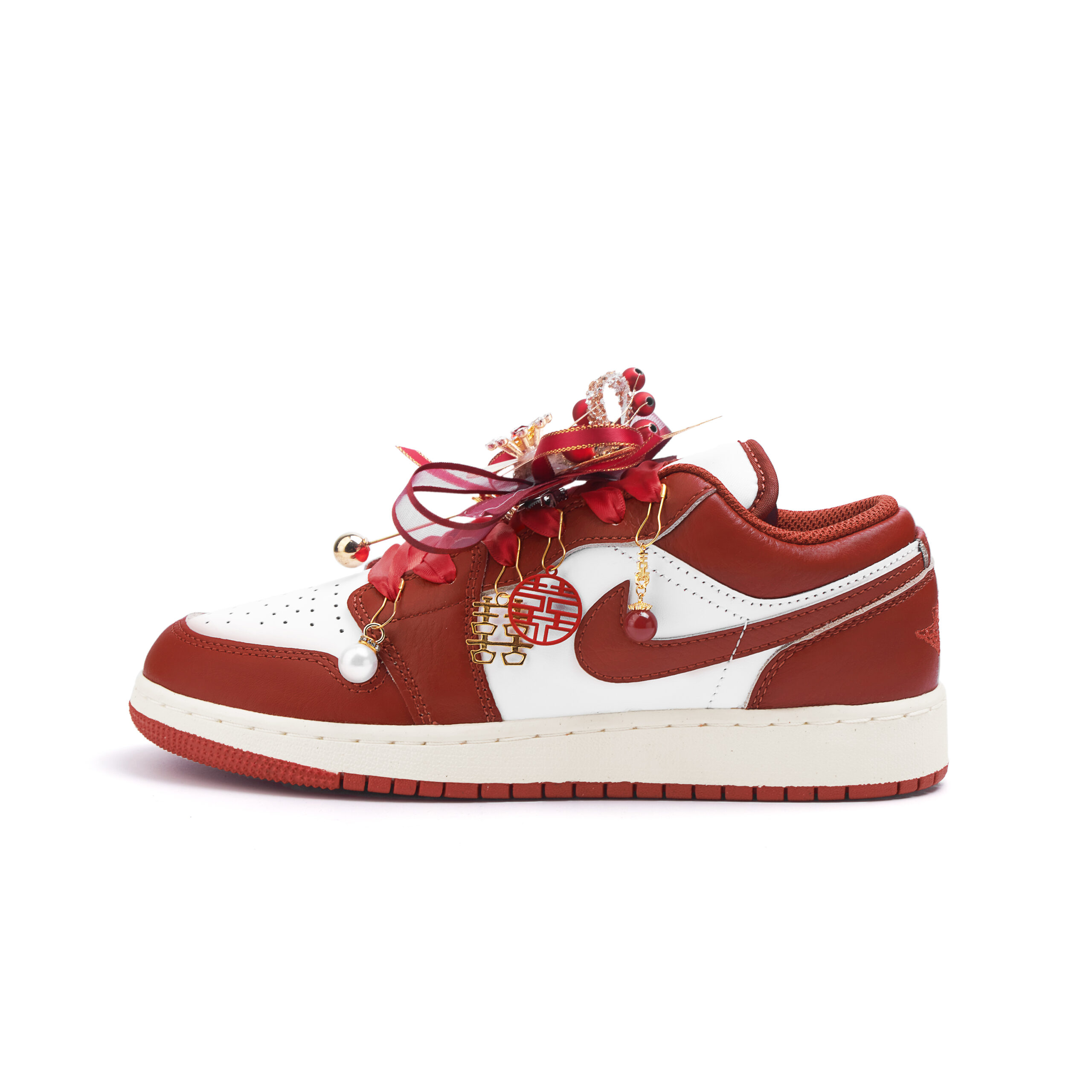 Jordan Air Jordan 1 Slip Resistant Abrasion Resistant Low top Vintage Basketball Shoes Women’s Red