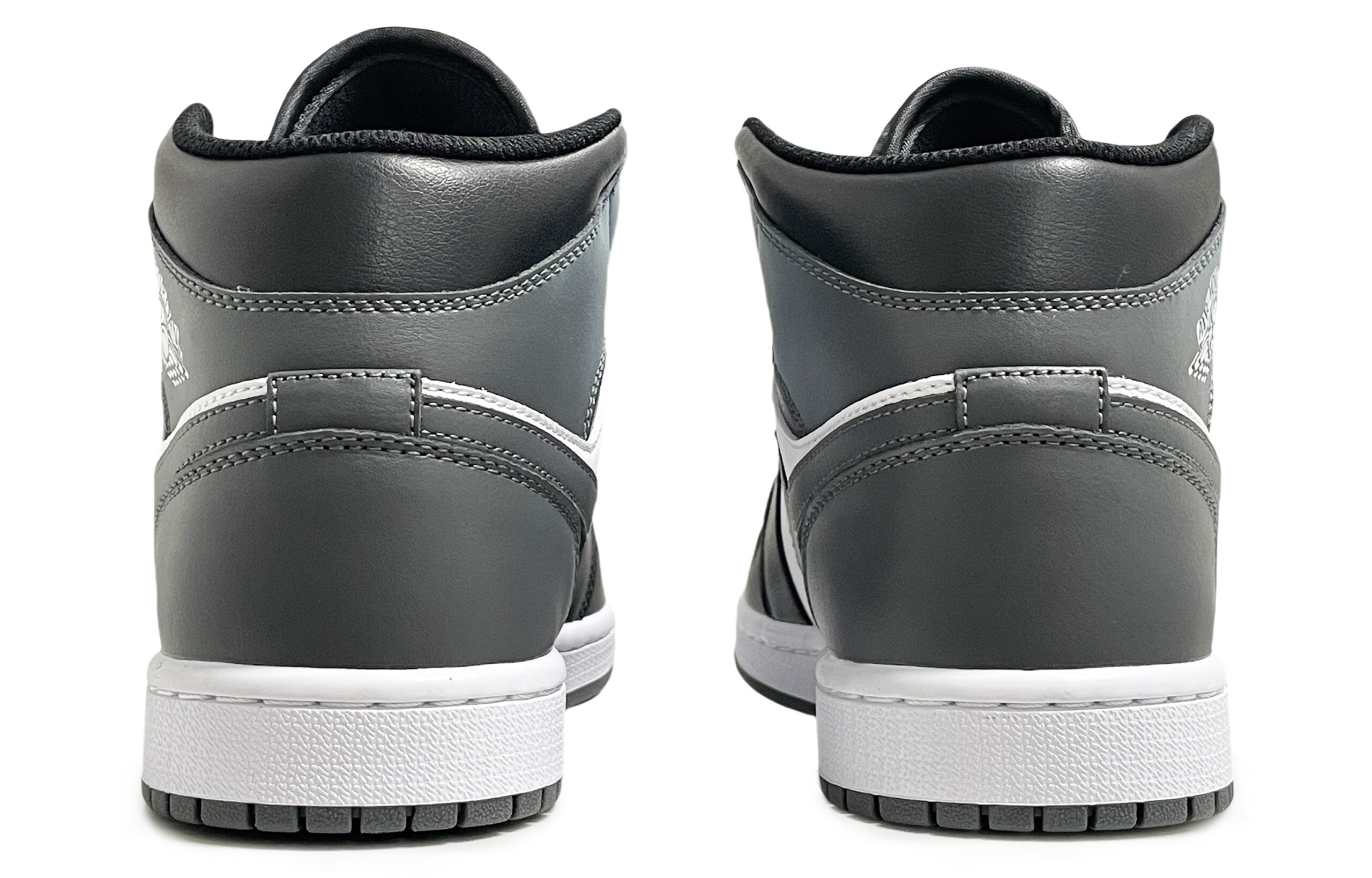 Jordan Air Jordan 1 Abrasion Resistant Mid top Vintage Basketball Shoes Unisex Black