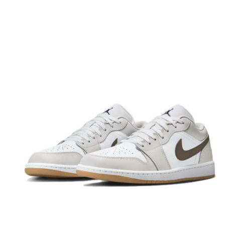 Jordan Air Jordan 1 Slip Resistant Abrasion Resistant Low top Vintage Basketball Shoes Unisex White Brown