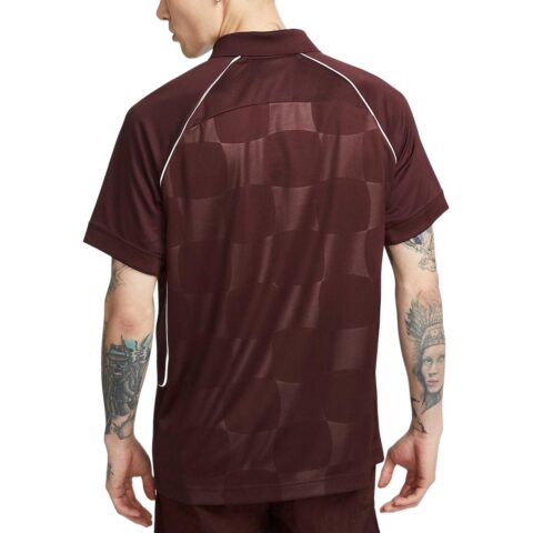 Nike Soccer Jerseys Men’s Bright Burgundy Red Moderate Straight Fit