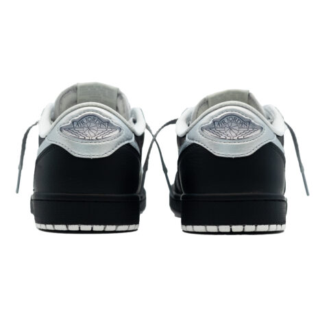 Jordan Air Jordan 1 Abrasion Resistant Abrasion Resistant Low top Vintage Basketball Shoes Unisex Black Silver