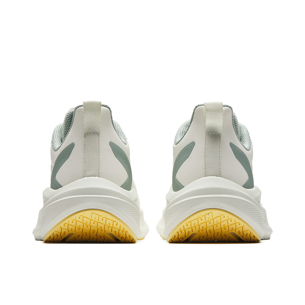 Anta Yunju Fabric Cushioning Lightweight Cushioning Lightweight Low top Running Shoes Men’s White Green Yellow