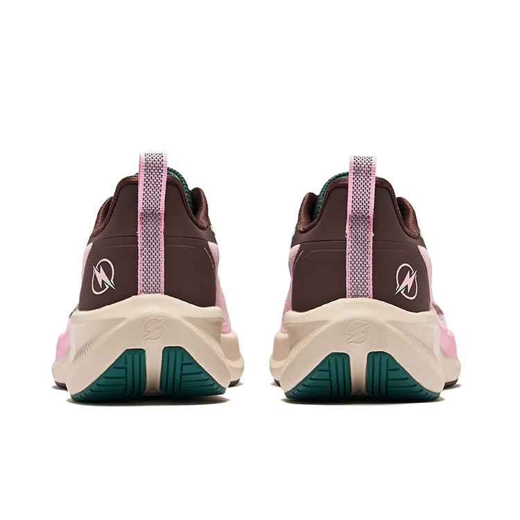 Erke Lightning 4 Cushioning Slip Resistant Abrasion Resistant Low top