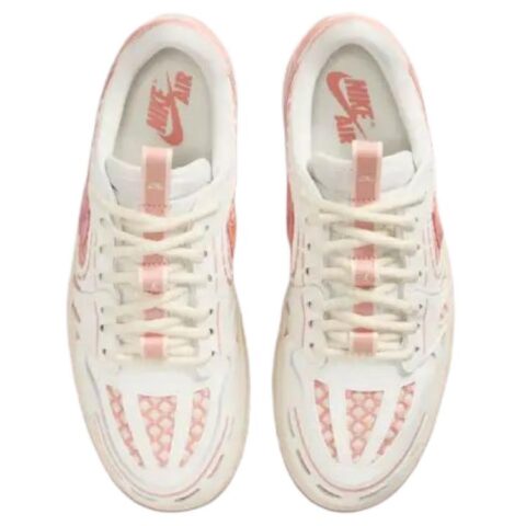 Jordan Air Jordan 1 Abrasion Resistant Low top Vintage Basketball Shoes Women’s Pink White