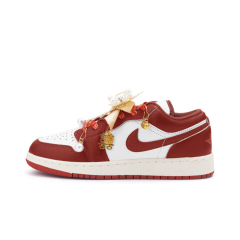 Jordan Air Jordan 1 Slip Resistant Abrasion Resistant Low top Vintage Basketball Shoes Women’s Red