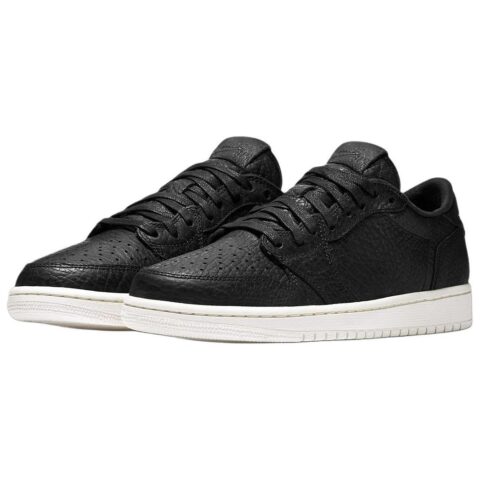 Jordan Air Jordan 1 Slip Resistant Abrasion Resistant Low top Vintage Basketball Shoes Men’s Black 2025 Edition