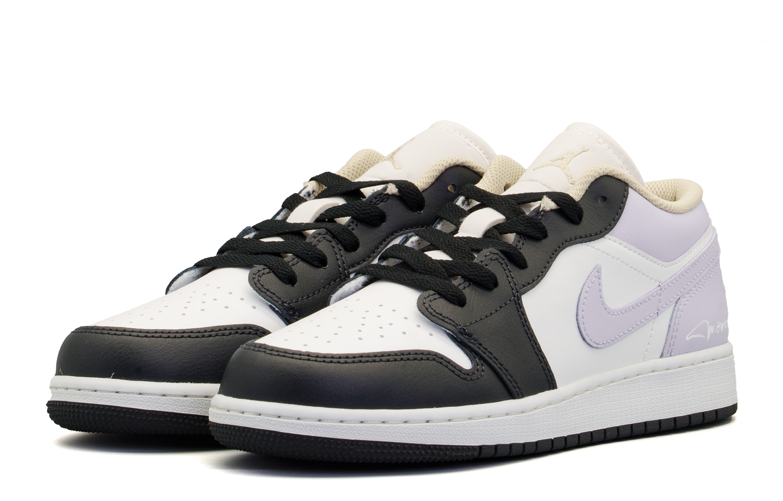 Jordan Air Jordan 1 Leather Cushioning Abrasion Resistant Cushioning, Wear Resistant Low top Vintage Basketball Shoes