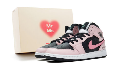 Jordan Air Jordan 1 Abrasion Resistant Low top Vintage Basketball Shoes Women’s Black Pink