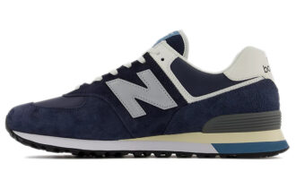574 New Balance 'Navy Sea Salt'