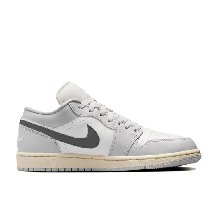 Jordan Air Jordan 1 Low top Vintage Basketball Shoes Women’s Gray White