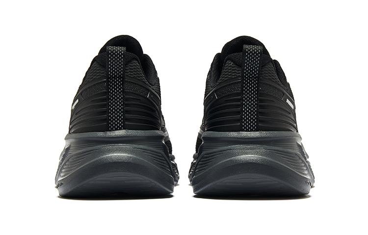 Erke Comfortable Slip Resistant Abrasion Resistant Low top Running Shoes Men’s Black Silver