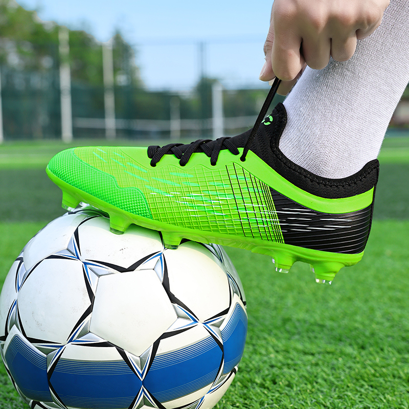 TONYBEAR Cushioning Soccer Shoes Unisex