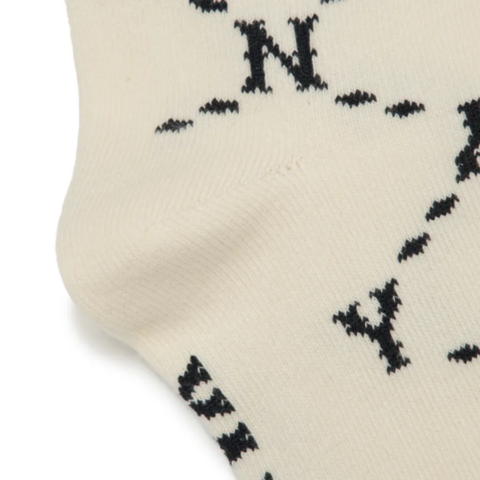 MLB Mid Calf Socks Unisex White