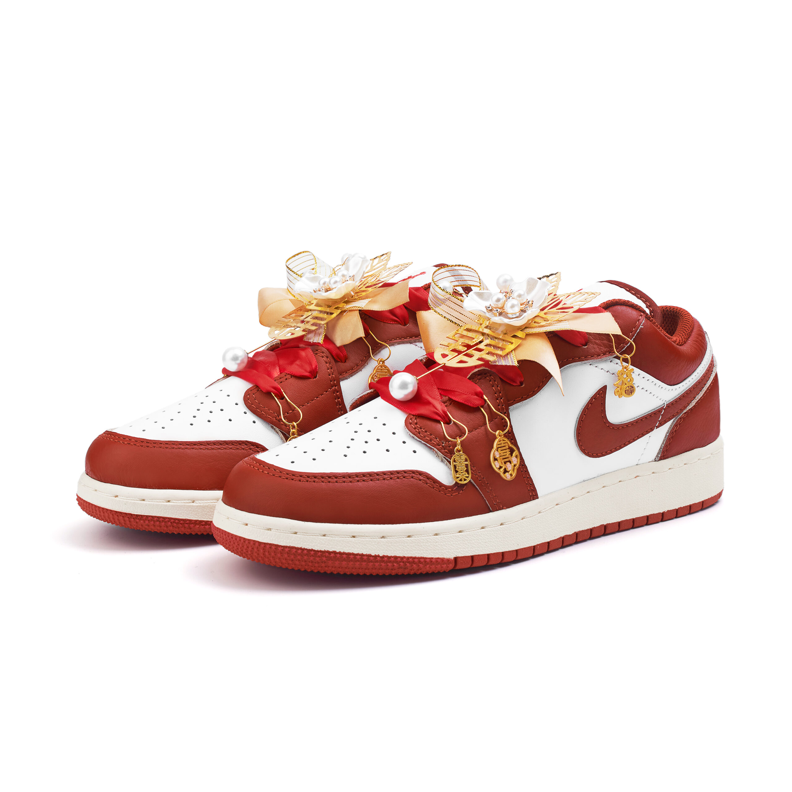 Jordan Air Jordan 1 Abrasion Resistant Slip Resistant Low top Vintage Basketball Shoes Women’s Red