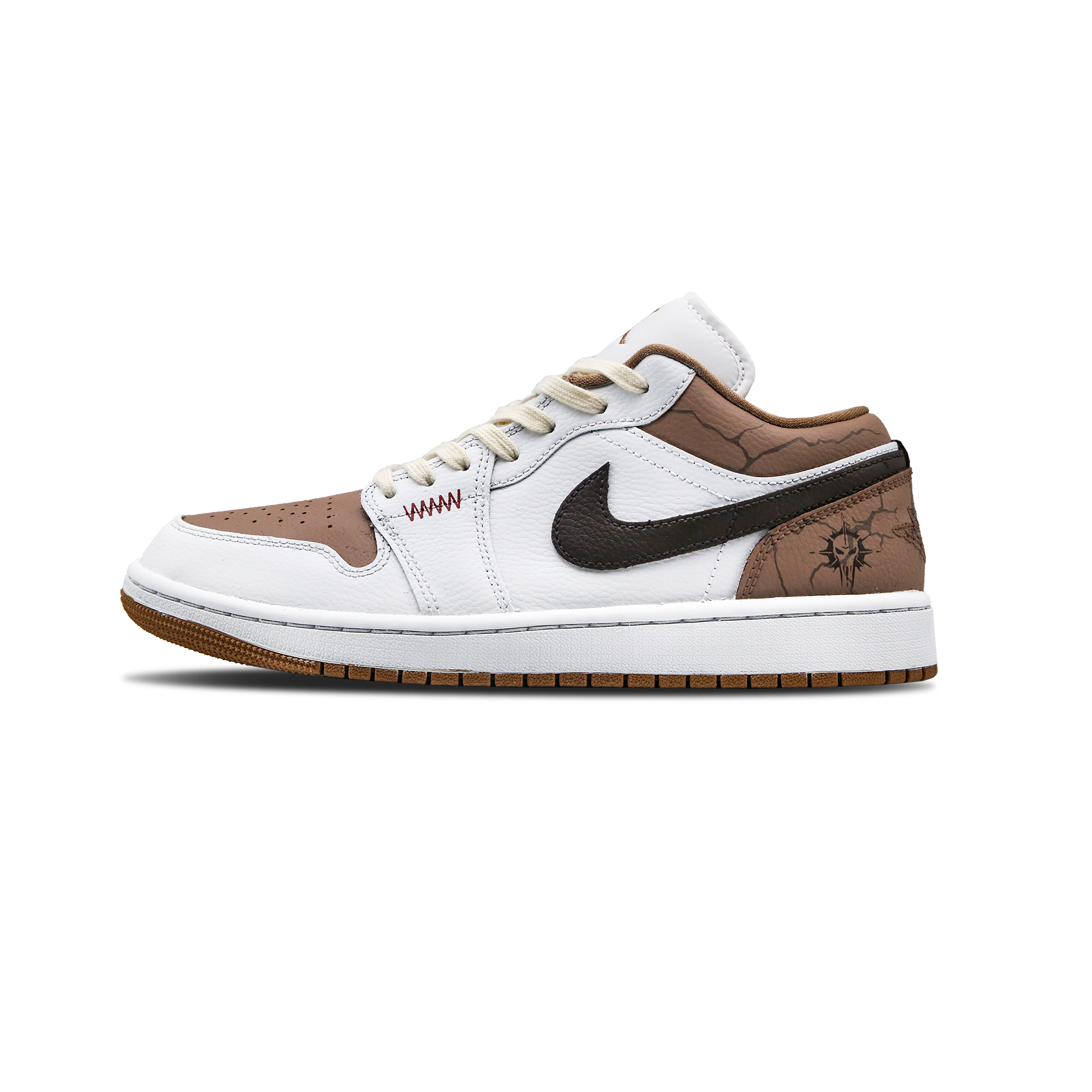Jordan Air Jordan 1 Deserted Sand Wall Abrasion Resistant Low top Vintage Basketball Shoes Unisex White Brown