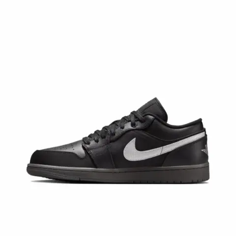 Jordan Air Jordan 1 Slip Resistant, Abrasion Resistant, Breathable Low top Basketball Shoes Unisex Black