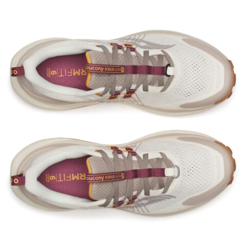 Saucony Xodus Ultra Peach Origin 4 Low top Running Shoes Women’s Beige