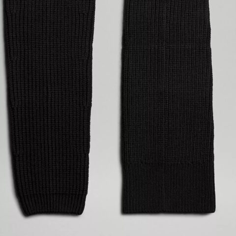 Lululemon Women’s Sock Sleeves