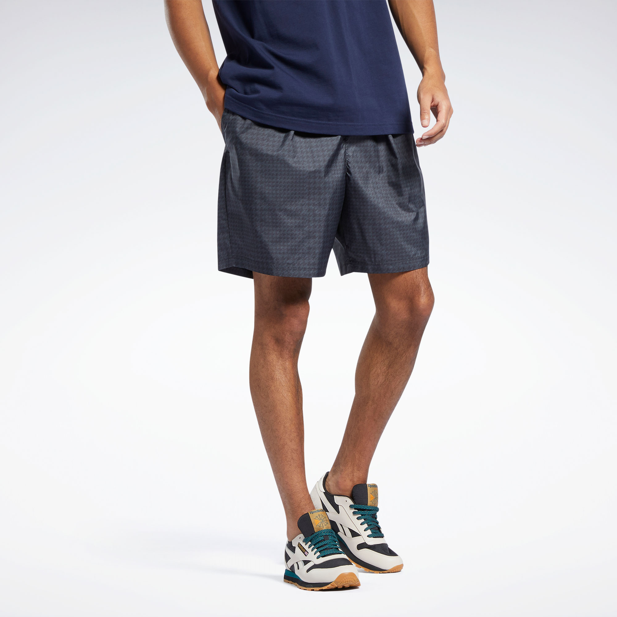 Reebok CLASSICS TRAINING SUPPLY GOLF Sports Shorts Men’s Black