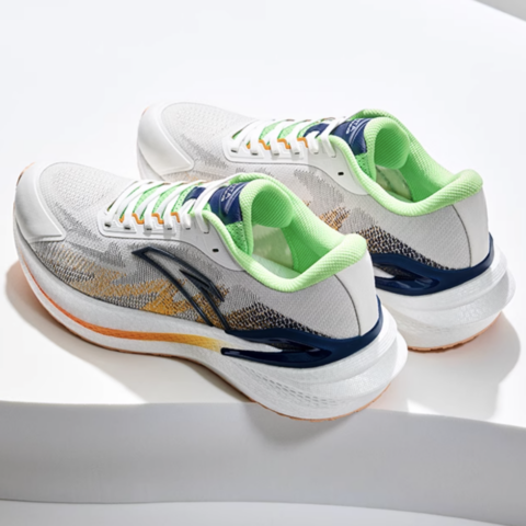 Anta Cushioning, Wear Resistant Low top Casual Running Shoes Men’s White Green Orange