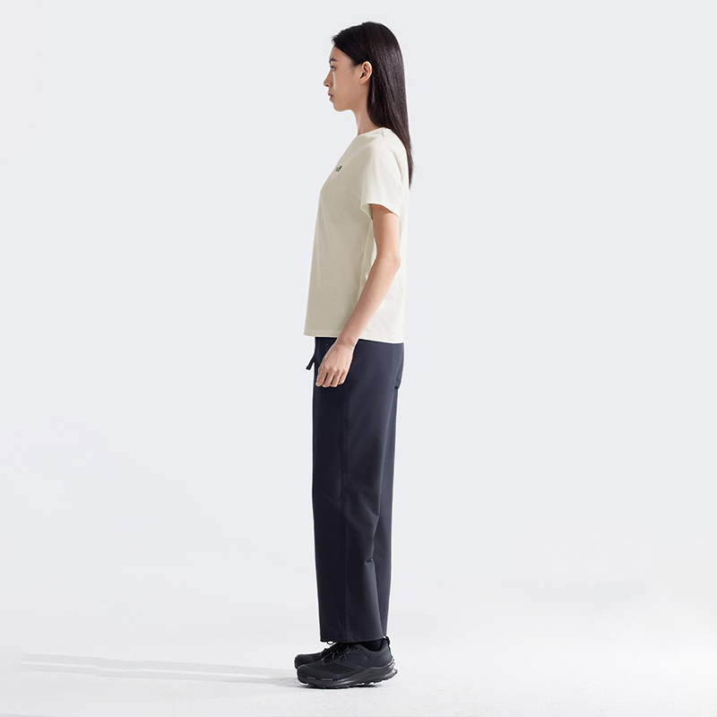 THE NORTH FACE Quick Dry T Shirts Women’s Dune White