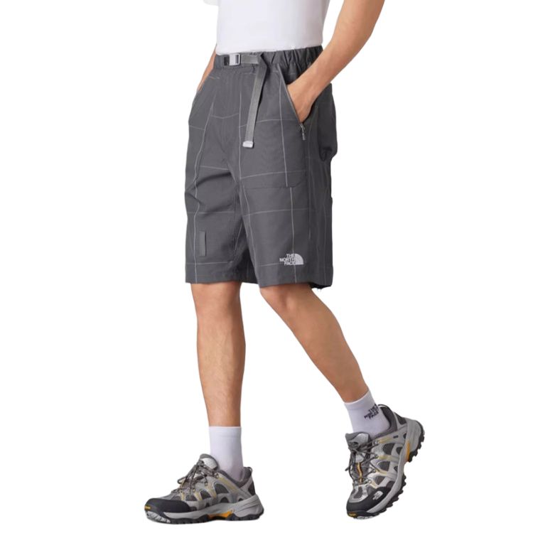 THE NORTH FACE Cargo Shorts