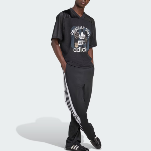 Adidas Originals Original Essentials perforated T-shirt