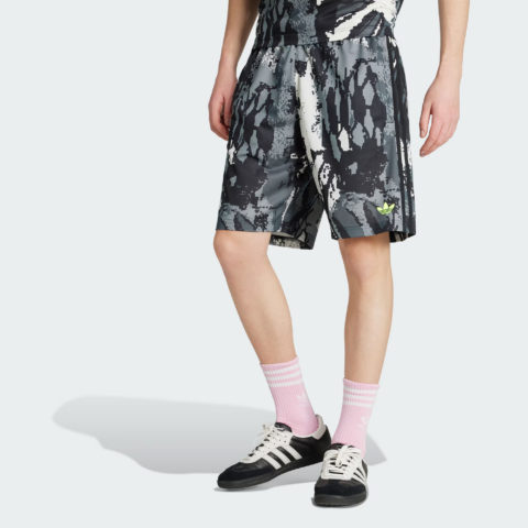Adidas Originals Archive Aop Short 9 inch Inseam