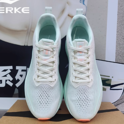 Erke Slip Resistant Abrasion Resistant Low top Casual Running Shoes Women’s White Green