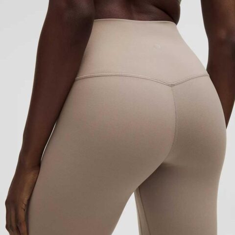 Lululemon Yoga Pants 25′ Women’s