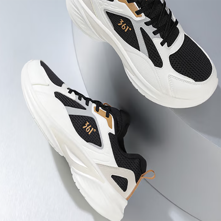 361° Wear resistant And Lightweight Low top Casual Running Shoes Men’s Black White