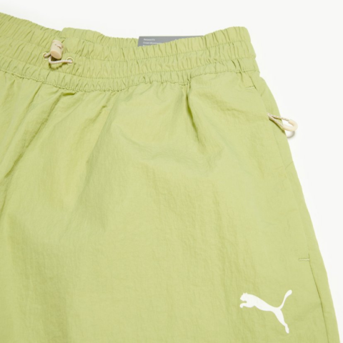 PUMA Sports Shorts Unisex Light Green Moderate
