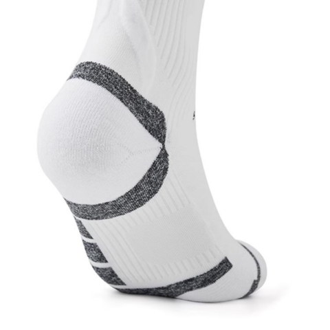 Saucony Knee High Socks Unisex 1 Pack Pearl White