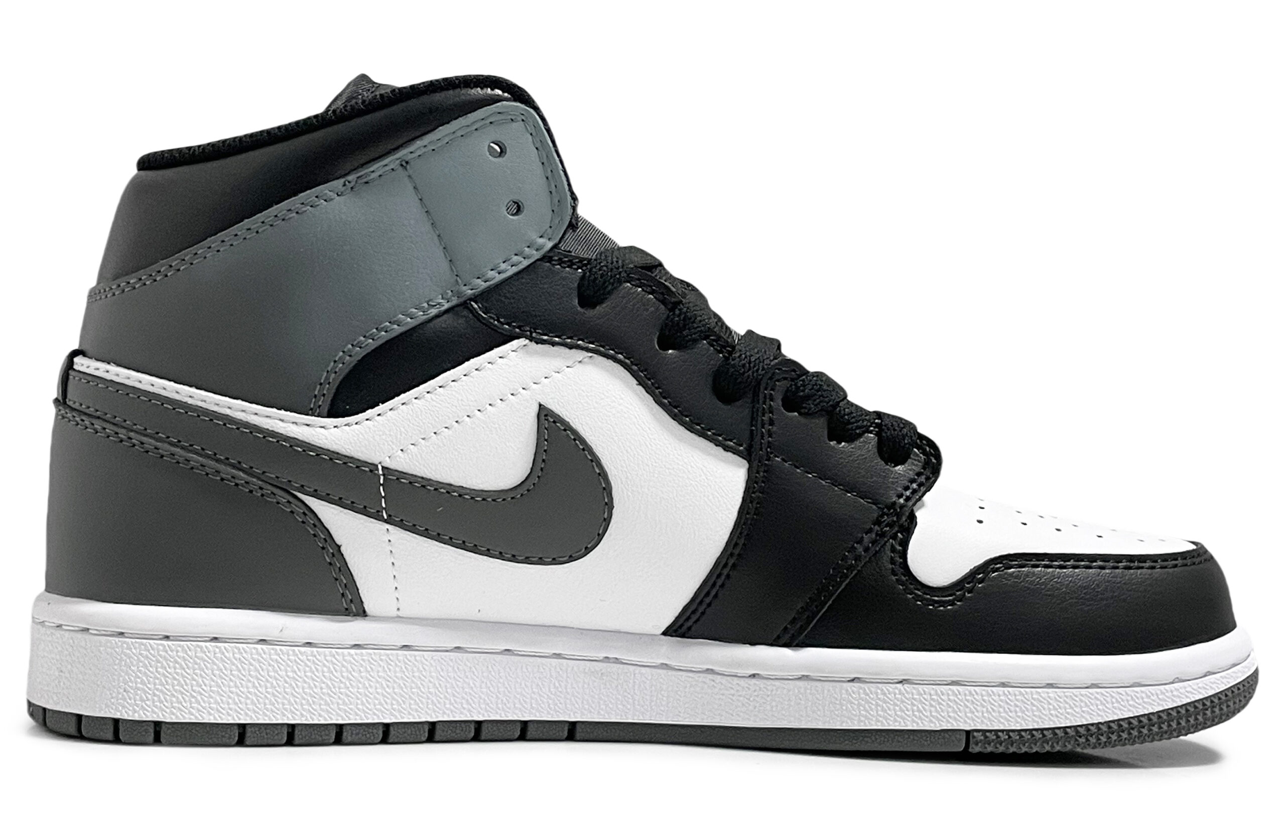 Jordan Air Jordan 1 Abrasion Resistant Mid top Vintage Basketball Shoes Unisex Black