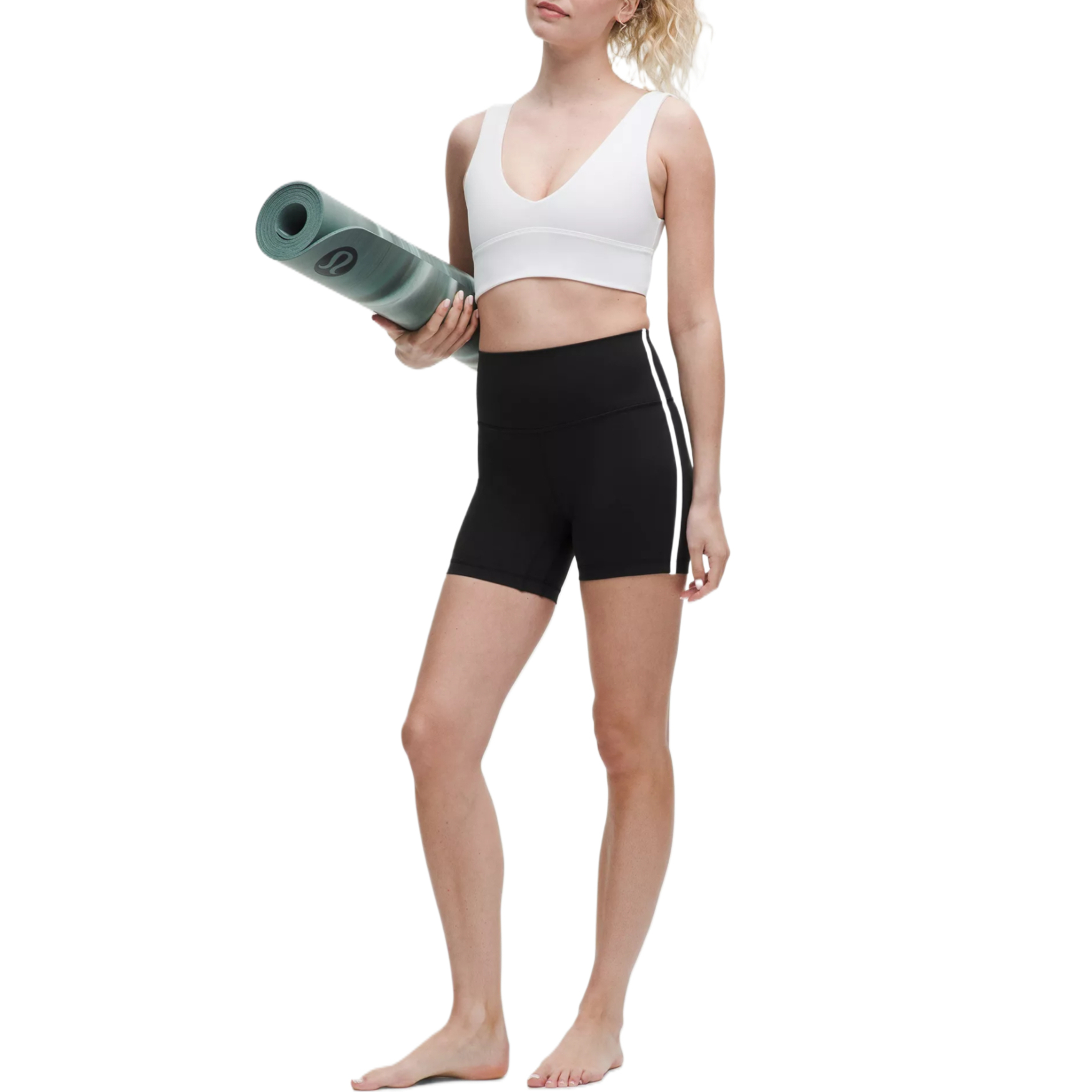 Lululemon Align™High Rise Yoga Shorts 6′ Women’s