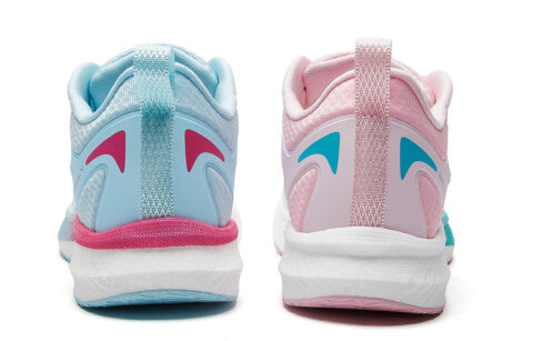 VOIT Running Shoes Unisex Low Top Left Blue Right Pink Mismatched