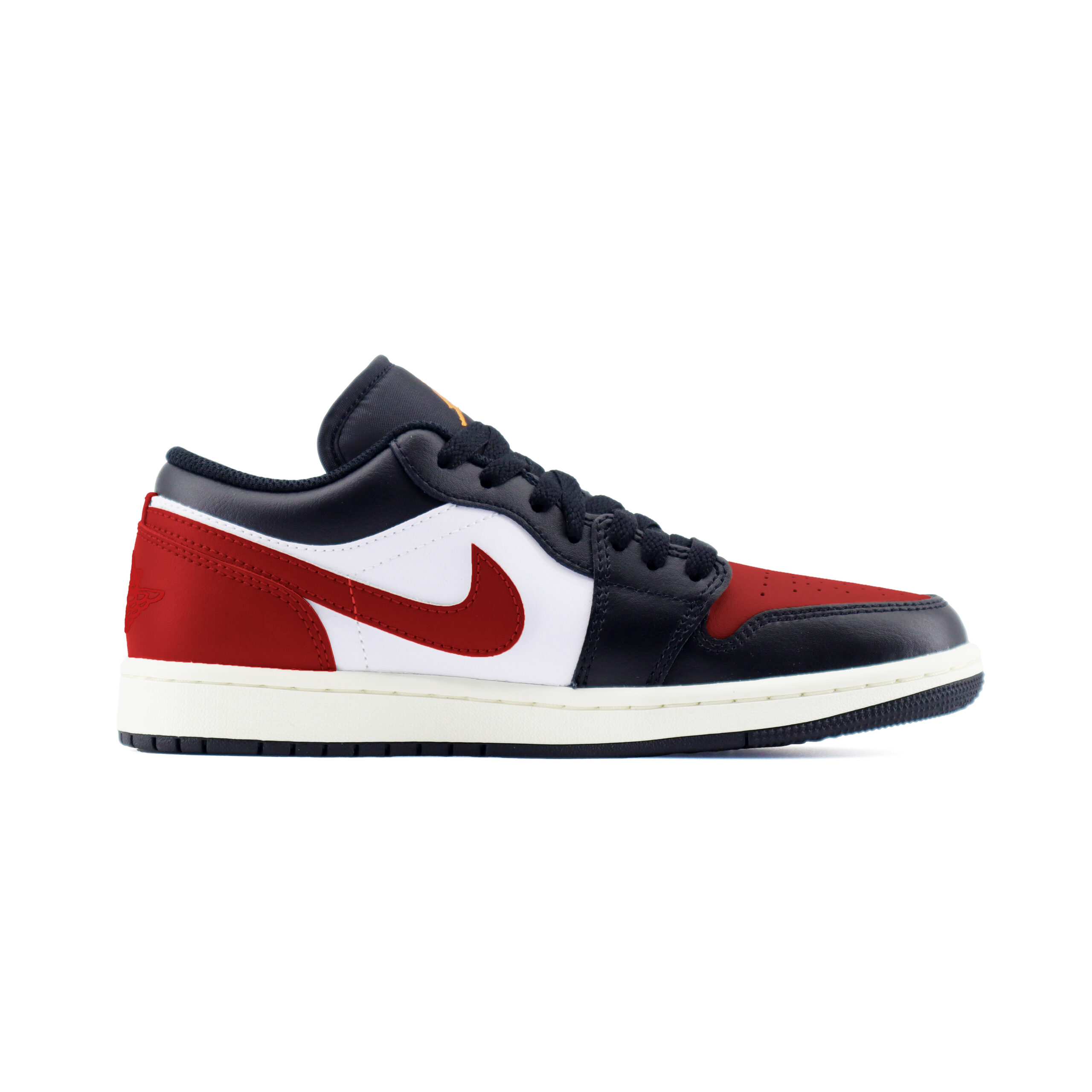 Jordan Air Jordan 1 Low Fashion Trend Abrasion Resistant Low top Vintage Basketball Shoes Unisex Black Red