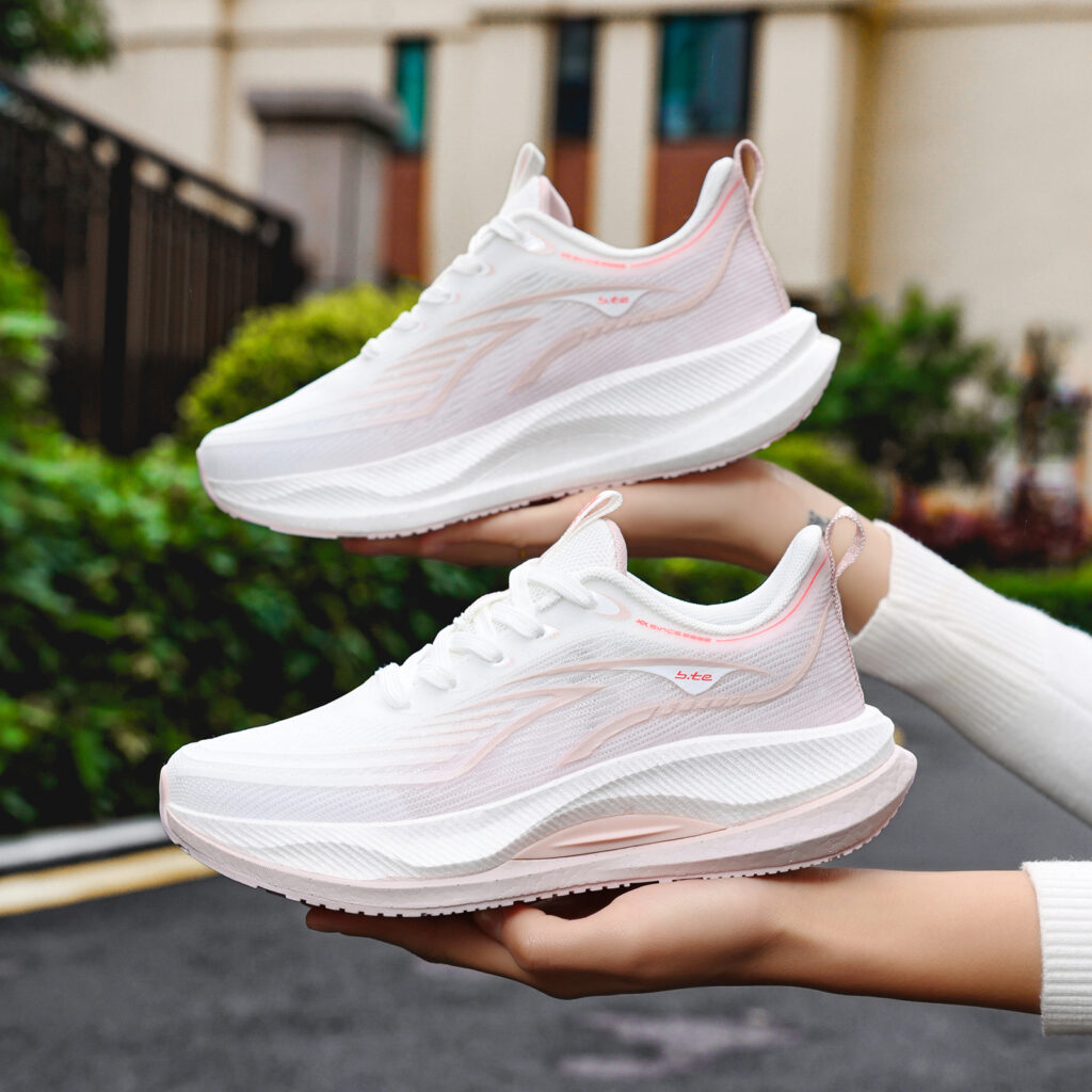 BTE Slip Resistant Abrasion Resistant Low top Full Length Carbon Plate ZOOM