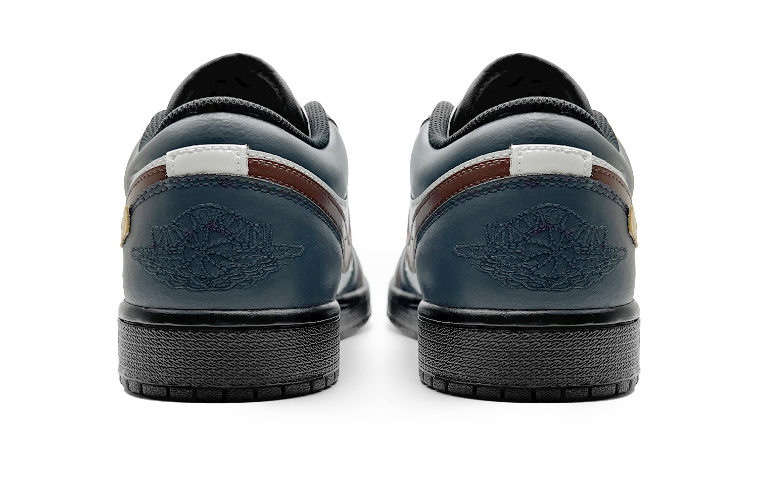 Jordan Air Jordan 1 Slip Resistant Abrasion Resistant Low top Vintage Basketball Shoes Men’s Dark Brown