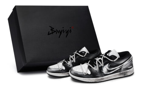 Jordan Air Jordan 1 Nighttime Floating Clouds Vintage Basketball Shoes Unisex Black White Gray