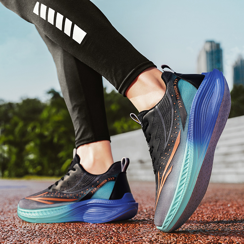 HEIWEILU Slip Resistant And Breathable Coverage Slip Resistant And Breathable Coverage Low top Casual Running Shoes