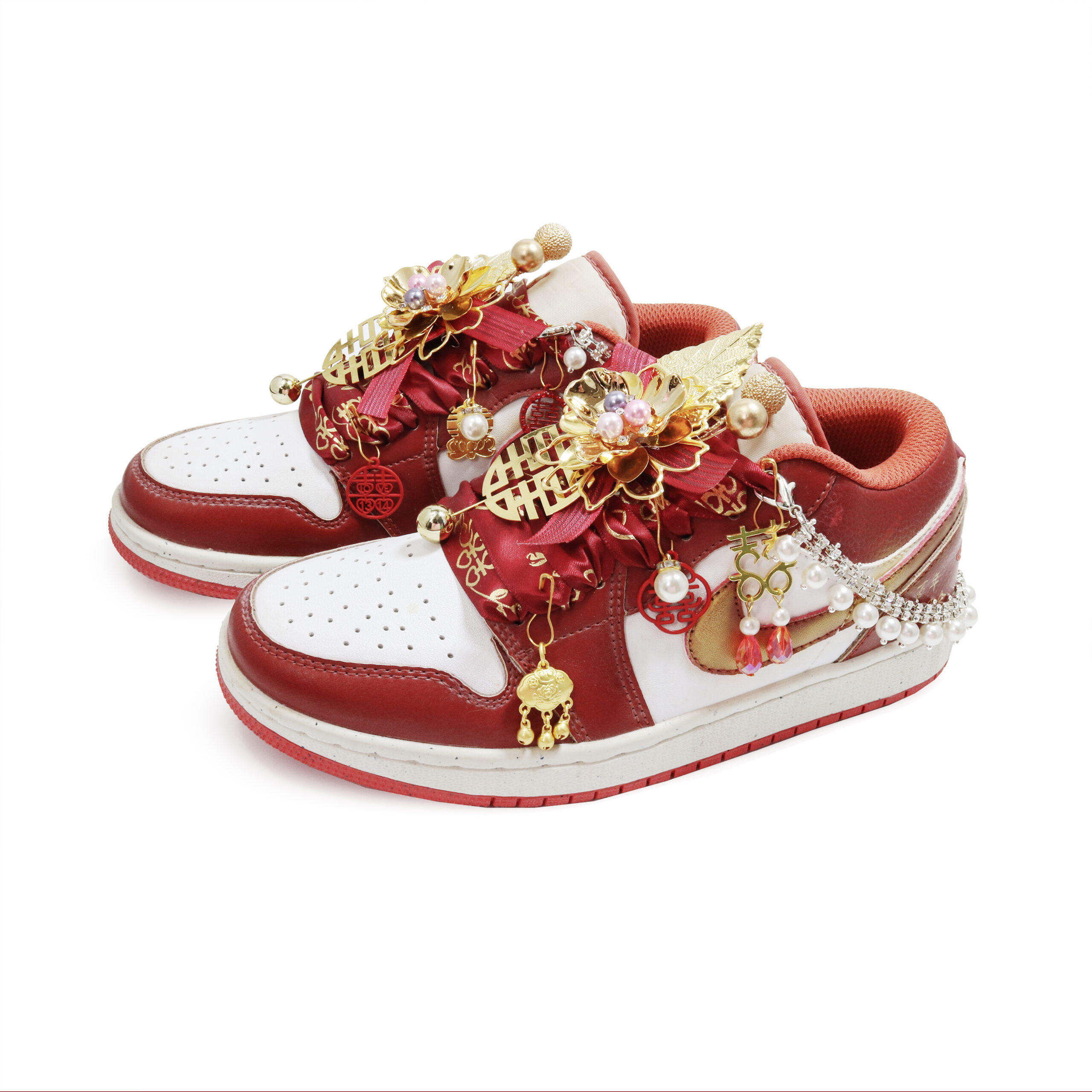 Jordan Air Jordan 1 Dreamy Beauty Box Breathable Moisture Wicking Mid top Vintage Basketball Shoes Unisex Red