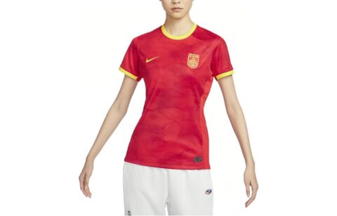 Nike Soccer Jerseys Women’s Gym Red Crew Neck Moderate