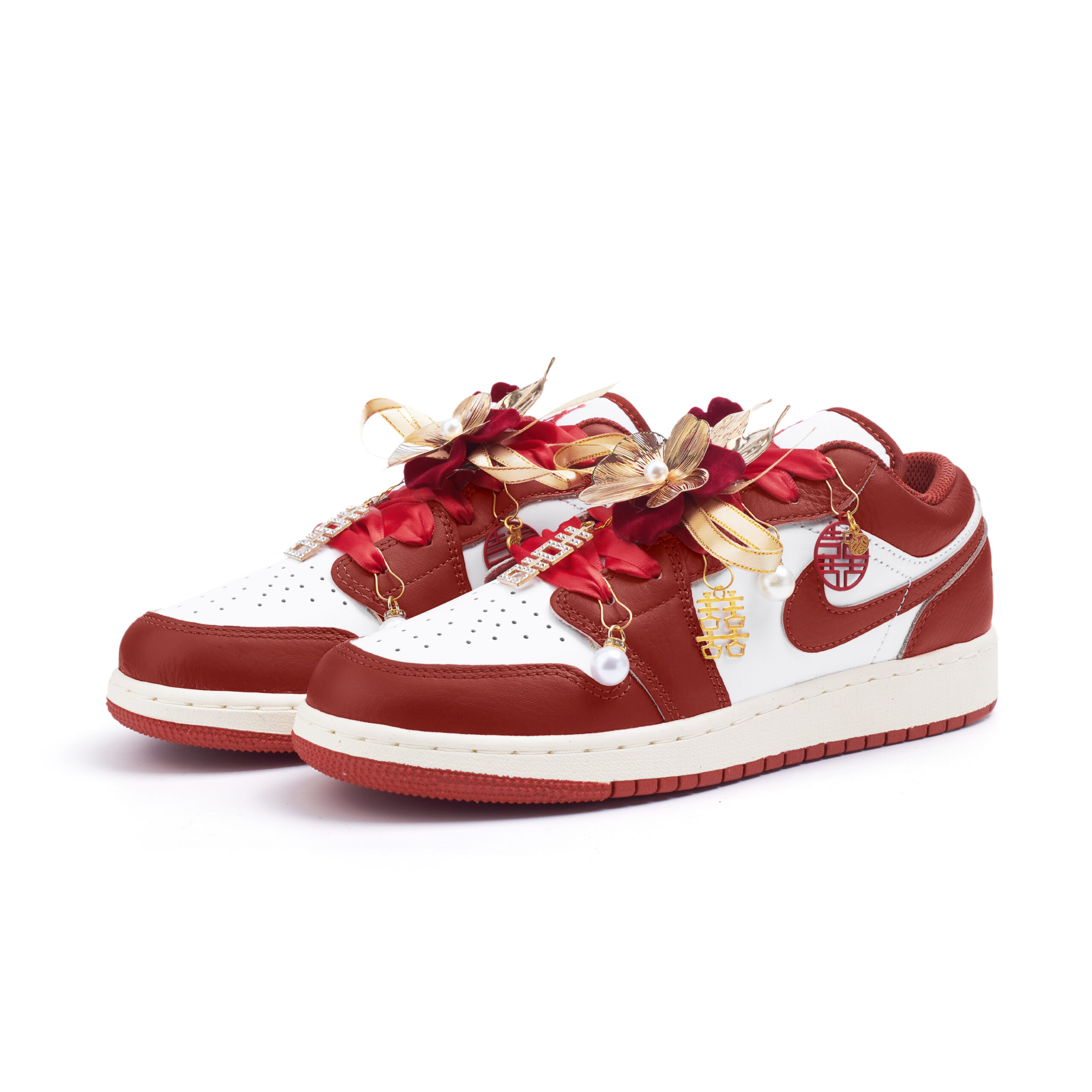 Jordan Air Jordan 1 Abrasion Resistant Slip Resistant Low top Vintage Basketball Shoes Women’s Red