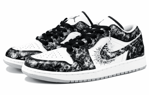 Jordan Air Jordan 1 Abrasion Resistant Low top Vintage Basketball Shoes Unisex Black White